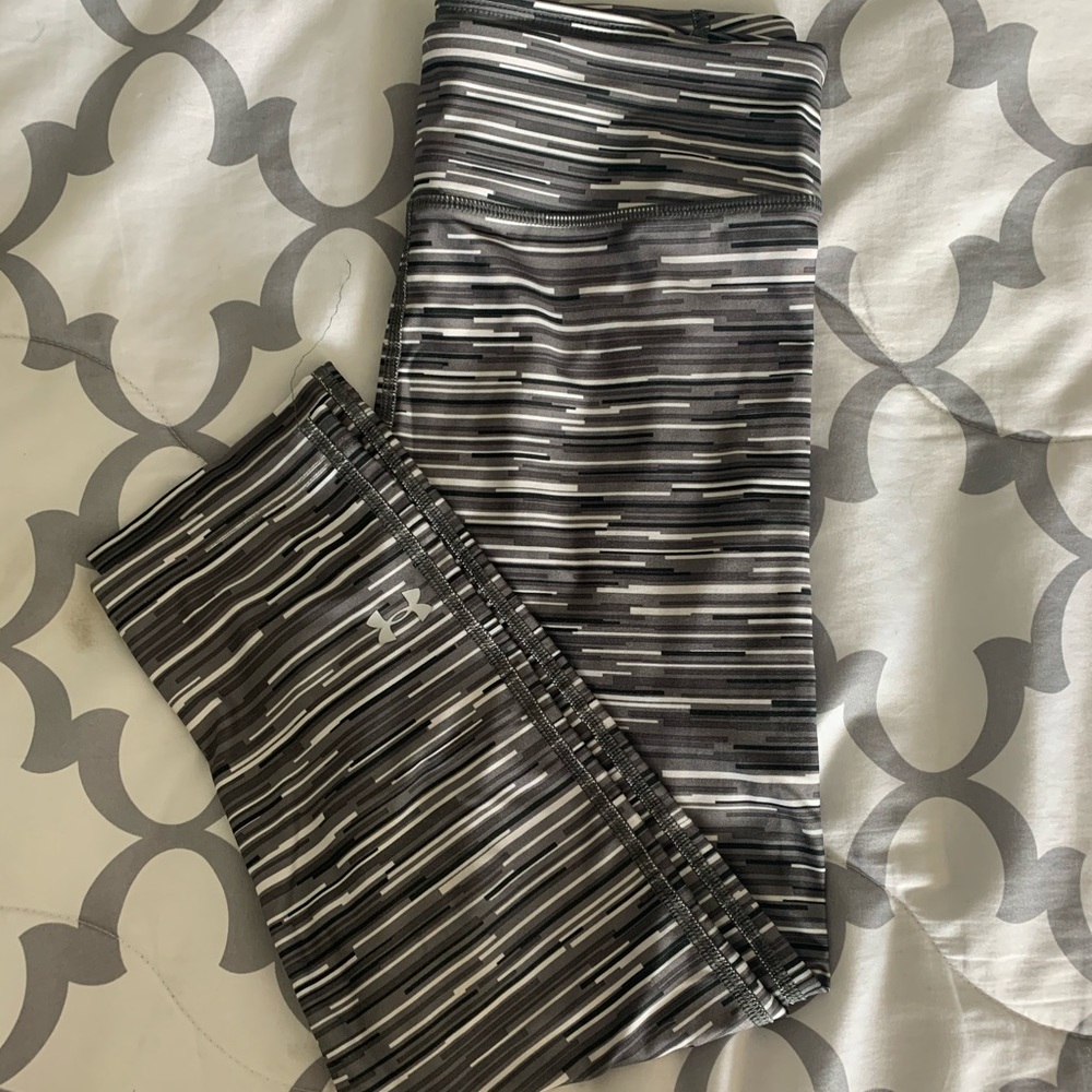 Under armour, leggings.
